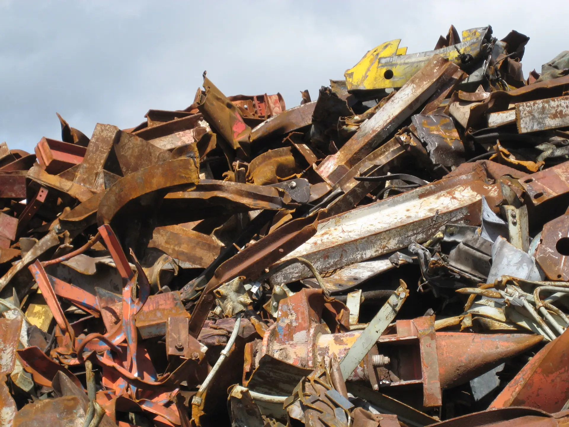 Heavy melting steel scrap